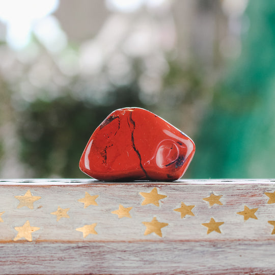 Röd Jaspis, trumlade stenar