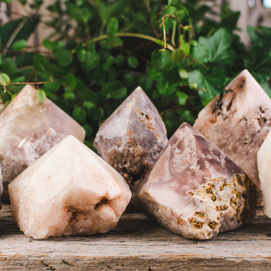 Rosa Ametist, base cut spets